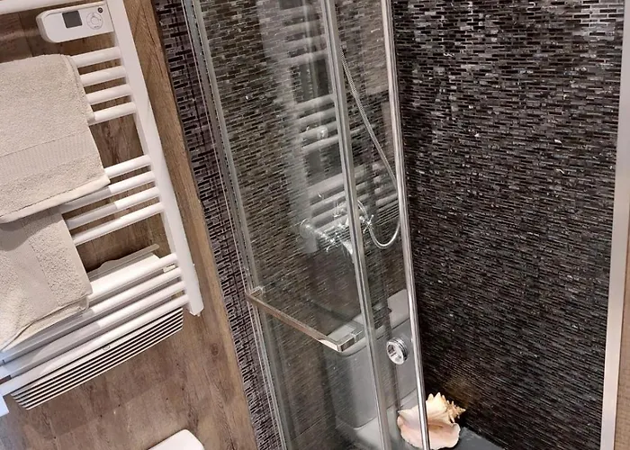 Stanislas Sea View Apartament