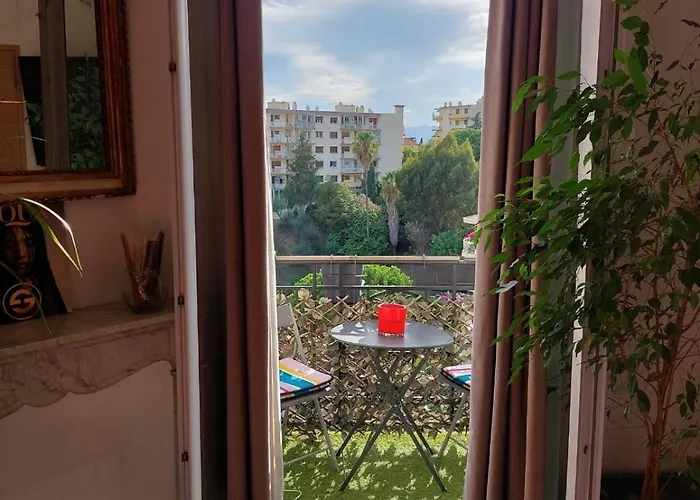 Stanislas Sea View Cannes