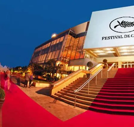 Stanislas Sea View 公寓